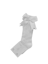Load image into Gallery viewer, Girls White knee High Socks with Bow Trim - Char-le-maine | Luxury Baby &amp; Children's Wear