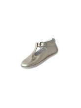 Load image into Gallery viewer, Girls Champagne Leather Shoe