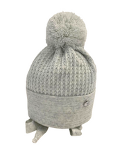 Load image into Gallery viewer, Boys grey knitted Hat