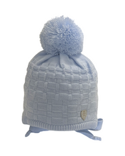 Load image into Gallery viewer, Boys Blue knitted Hat