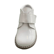 Load image into Gallery viewer, Boys white patent boots