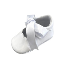 Load image into Gallery viewer, Girls White Patent Pram Shoe - Char-le-maine | Luxury Baby &amp; Children&#39;s Wear