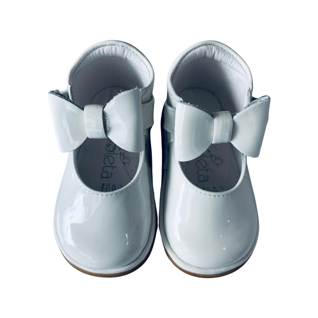 Clarissa Girls White Patent Shoe