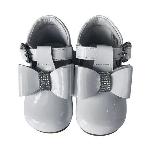 Girls white patent shoe