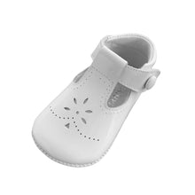 Load image into Gallery viewer, Unisex White Patent Pram Shoe